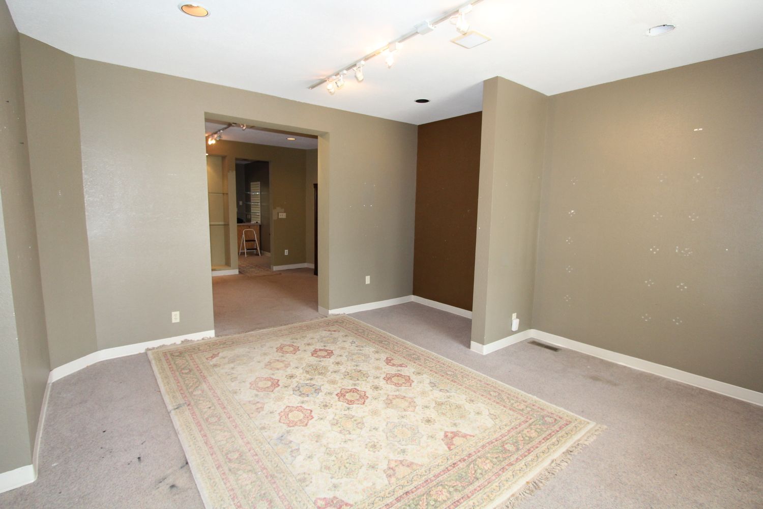 917 Broadway Ave, Mattoon, IL 61938